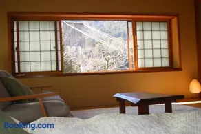 Tranquil Mountain Getaway - Breathtaking Scenery right next to Nakasendo Trail - Image 3