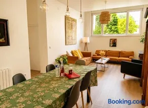 R Appartement Cosy Orangerie 120 m2 pour 6 personne parking gratuit proche centre - Image 3
