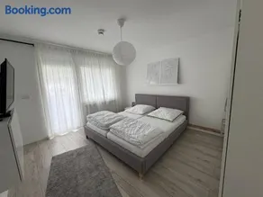 Attraktive 3ZKB-Wohnung zentrumsnah - Image 1