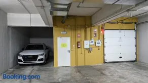 Parking Free - Cathedral Area Apartment - Image 2