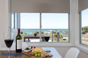 Penguin Beach House - Image 2