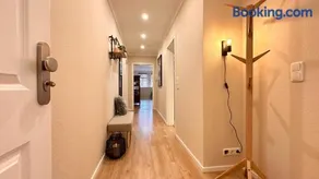 Bellahomes XL Apartment Klima private Parking Coffeestation Long Stay Airport Frankfurt 30 Min - Image 3