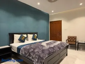 Tabash Hotel, Murree - Image 1