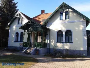 Szalay Villa - Image 1