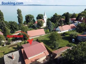 Beautiful accommodation with garden - Image 2