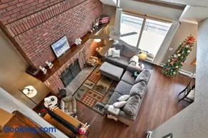 Sunrise Timberline 3BR ski in/ski out with fireplace, pool and hot tub - Image 4