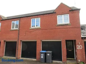 20 Nightingale Gardens, Coton Park, Rugby CV23 0WT - Image 2