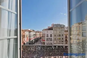 Apartamentos Plaza Constitución - Larios - Image 3