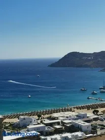 Villa Viktoria in Elia beach, Mykonos - Image 2