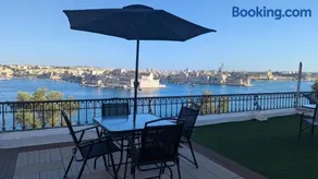 Valletta with Spectacular Views - Image 3