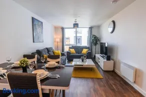 Contemporary 2 bedroom Apartment - Birmingham City Centre - Digbeth Bullring - Image 2