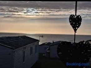 Sandhills Holiday Park Astounding Sea Views - Image 5