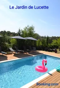 Large friendly and bright villa with pool - Image 1