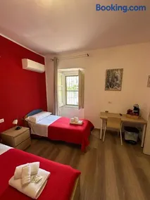Villa Maria - Image 4