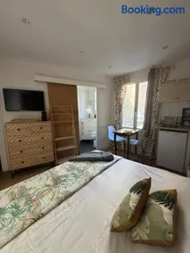 Home St. Germain - Image 4