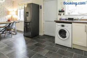 Beautiful cosy 2-bedroom entire house in Connel, near Oban - Image 4