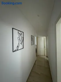 Dimitras Apartment with 3 bedrooms Elefsis - Image 2