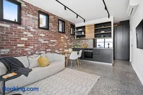 The Pix Studio Modern Industrial Stay - Image 1