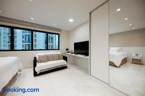 M N Flats Apartamento Dentro Do Hotel Av Ibirapuera 2534 - Image 5
