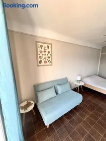 A 20min d AJACCIO, Grand studio 3 personnes - pieds dans l'eau - accès direct plage - vue mer exceptionnelle - Image 3