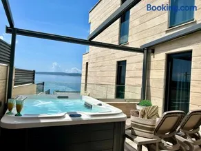 BEACH FRONT VILLA FRAN - DELUXE SEA VIEW SUITE with private jacuzzi # 3 - Image 2
