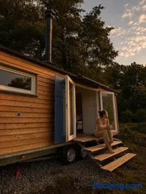 maringotka Hedvika glamping - Image 4