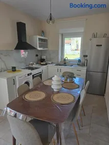 Olive Tree's House - Image 5