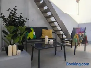 Large New House with Terraces and Air Conditioning - Image 1