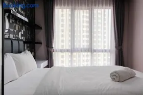 3BR Apartment with Pool View at M-Town Signature By Travelio - Image 4