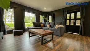 The Shed - Image 2