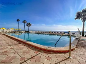 Modern Beach Condo-Daytona Beach - Image 1