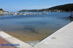 Apartments by the sea Supetarska Draga - Donja, Rab - 4954 - Image 4