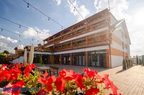 Hotel Mazurkowa & Wesela & Imprezy & Konferencje Jelenia Góra, obok restauracja Mazurkowa Chata - Image 4