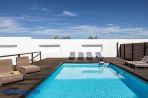 Luxury accomodation off grid - Image 4