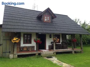 Casa Povestilor din Bucovina - Image 1