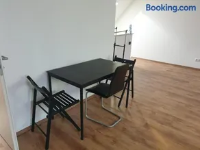 Gemütliche Dachsuite im Herzen von Heilbronn - Image 2