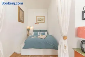 Casa 1895 , Boutique Stay in a Historic Townhouse near the Beer Fountain - Image 3