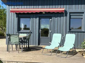 Chalet au calme avec terrasse sur belle propriété - Image 1