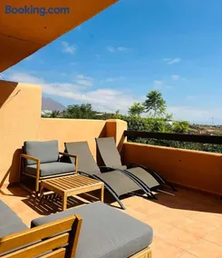 CASARES appart 2 ch dans parc tropical avec vue sur mer, montagne et piscine - Image 2