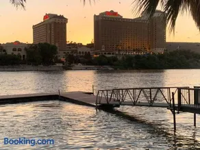 Relaxing River Family Retreat - Image 4