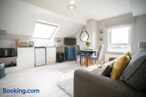 Sperrin View Suite - Luxury space with Budget Friendly pricing - Image 3
