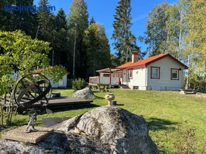 Husby - Image 1