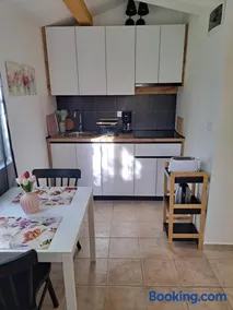 Sweet home - Image 1