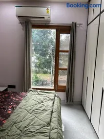Charming BB Retreat in the Heart of Chandigarh - Image 3