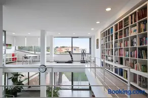 Villa Garriguella - Image 2