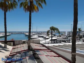 First Line P. Banus Sleeps 4 - Image 3