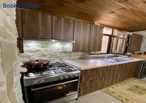 Nikos Traditional House - Image 3