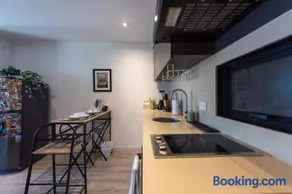 Exclusive and new apartment - Image 2