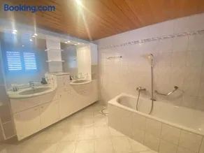 AlpenHaus, retreat home - Image 3