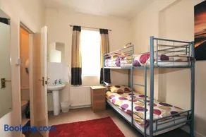 The Bunkroom - Image 4